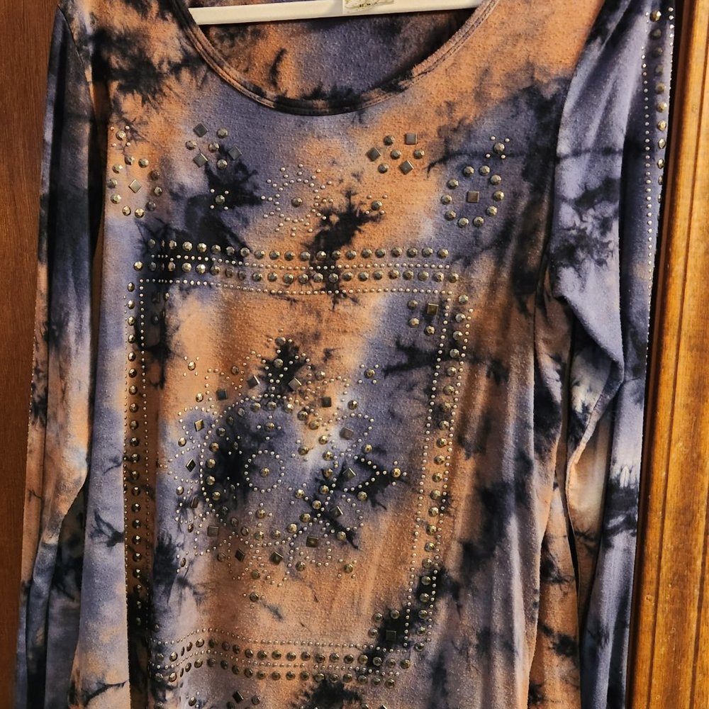 Fall theme tunic - Picture 4 of 4